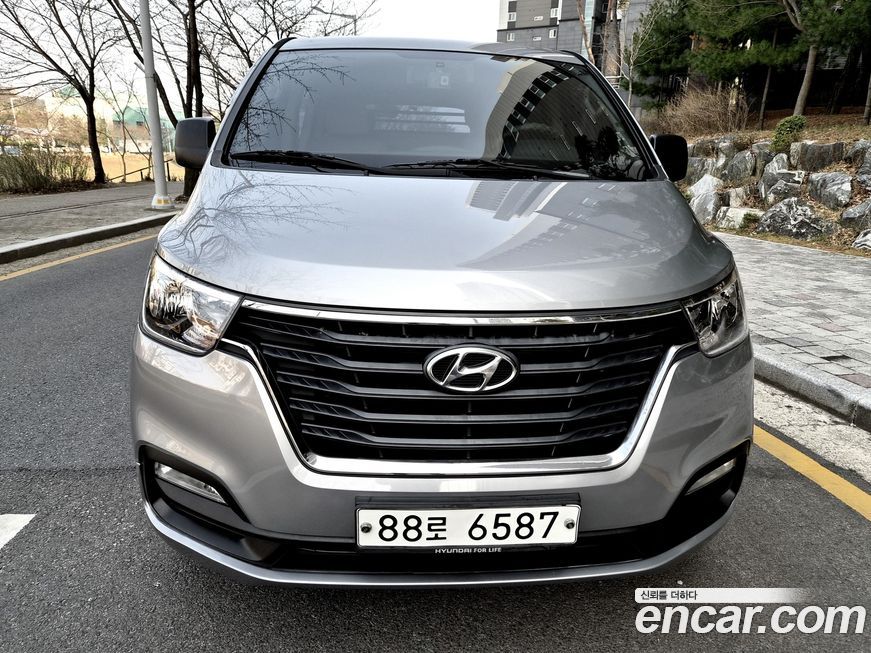 Hyundai Starex 2020