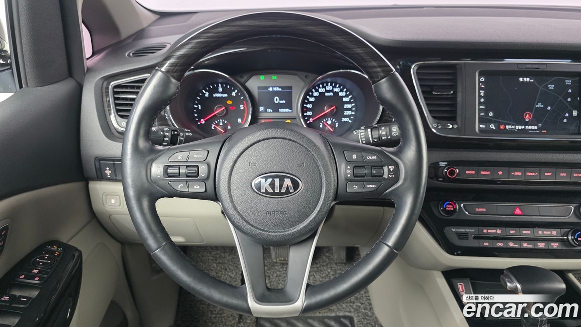 Kia Canival 2019