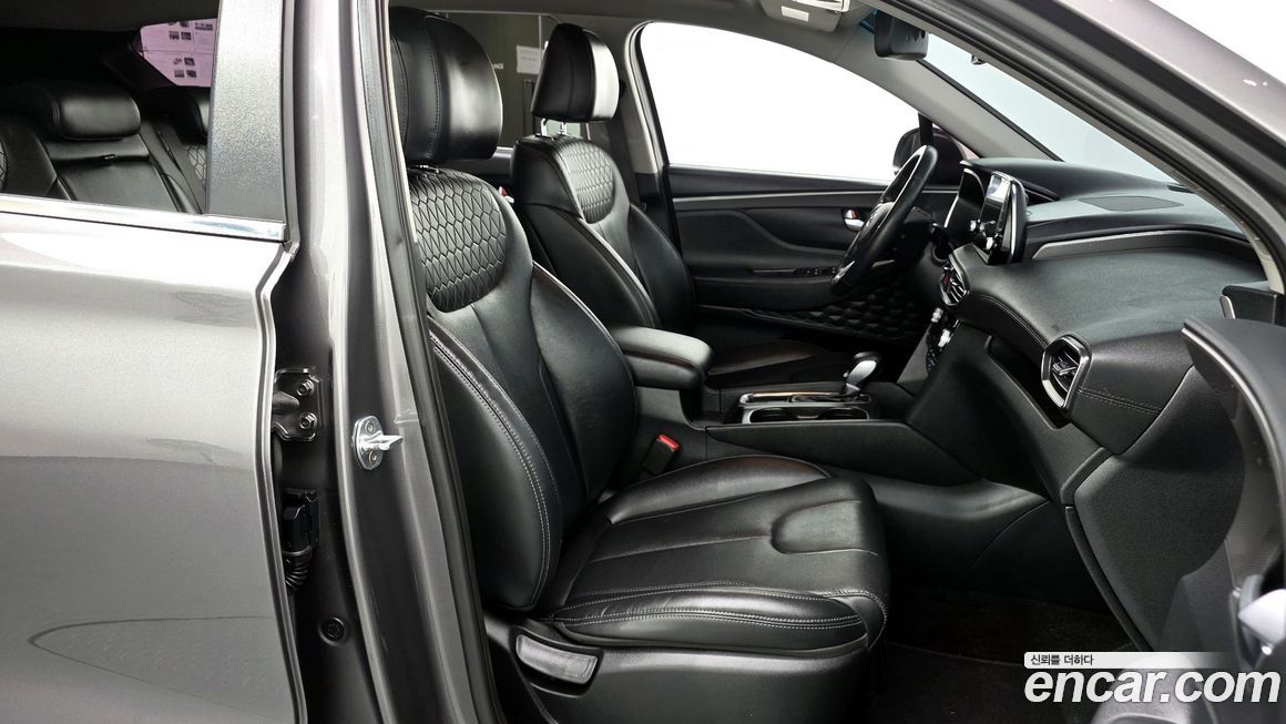 Hyundai Santafe 2020