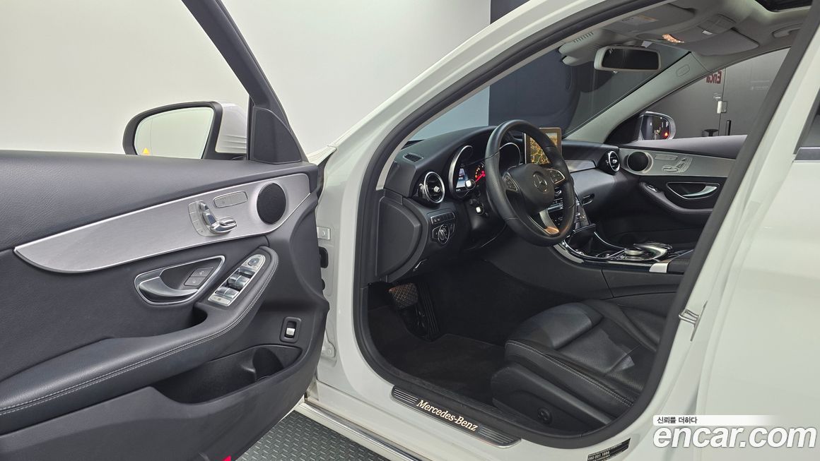 Mercedes-Benz C-Class 2017