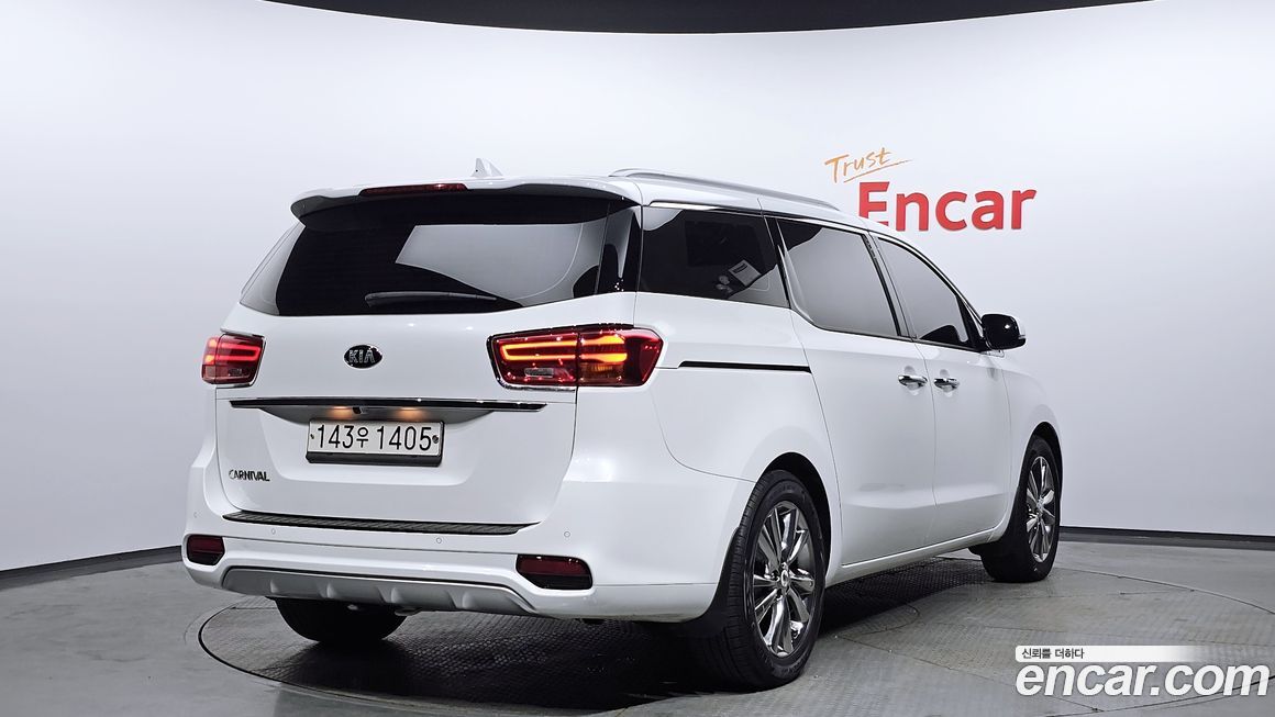 Kia Canival 2019