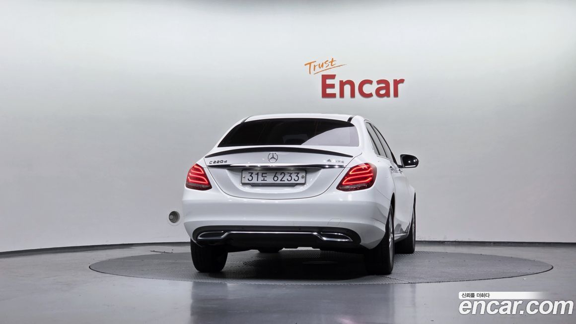 Mercedes-Benz C-Class 2017