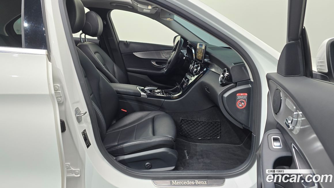 Mercedes-Benz C-Class 2017