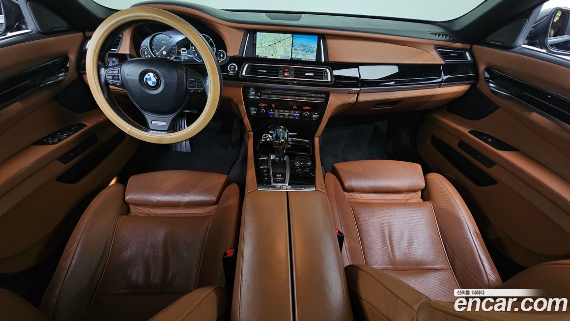 BMW 7-Series 2015
