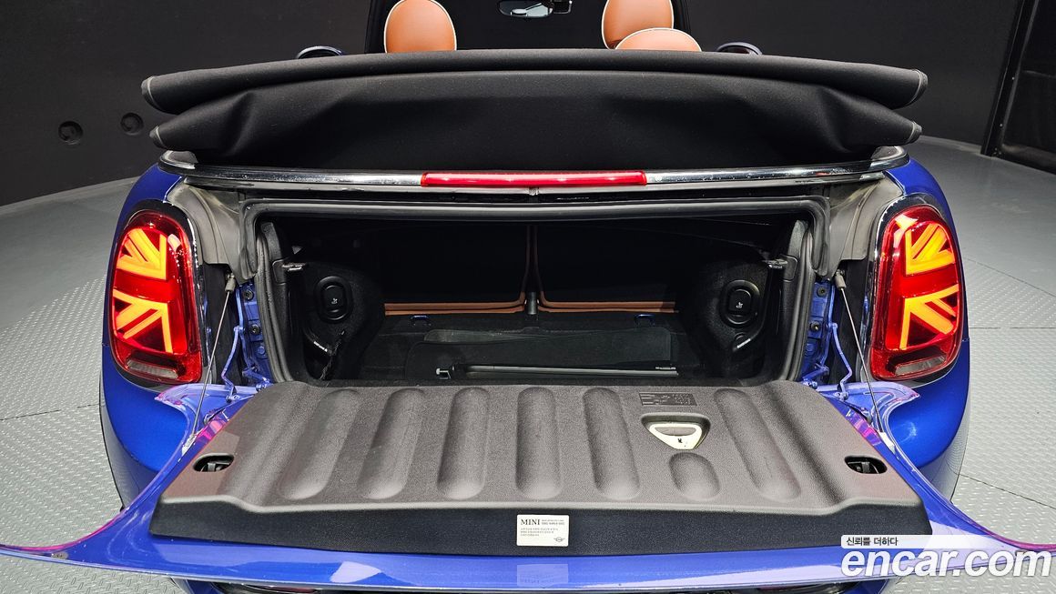 Mini Cooper Convertible 2020