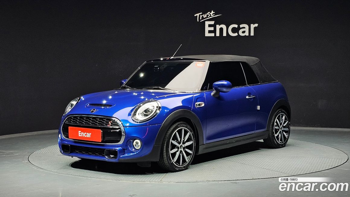 Mini Cooper Convertible 2020