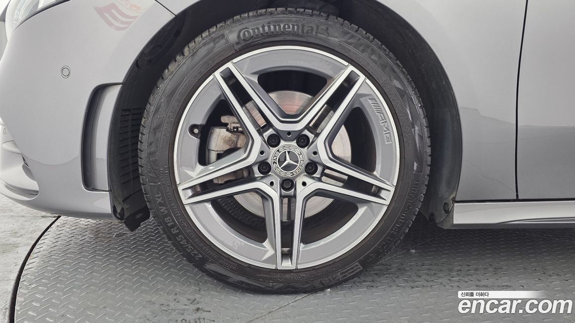 Mercedes-Benz A-Class 2021