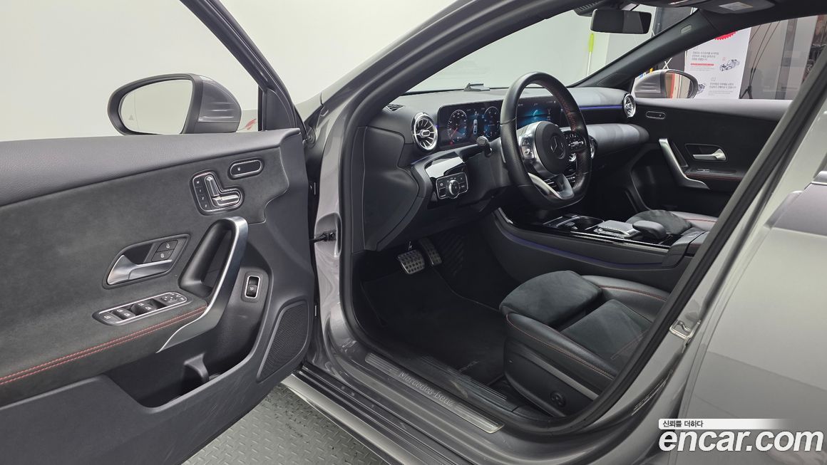 Mercedes-Benz A-Class 2021