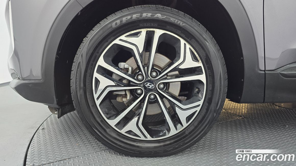 Hyundai Santafe 2019