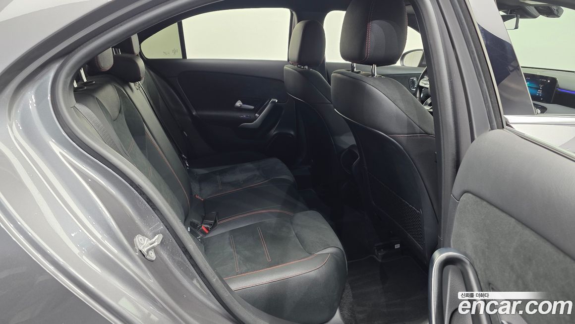 Mercedes-Benz A-Class 2021