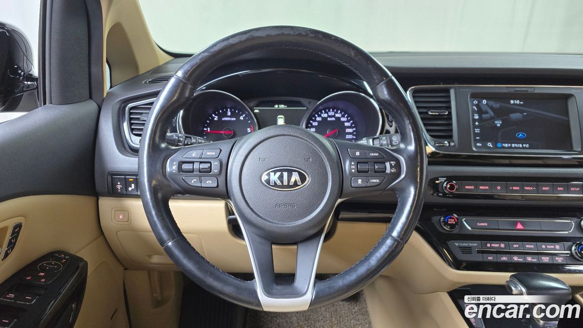 Kia Canival 2019