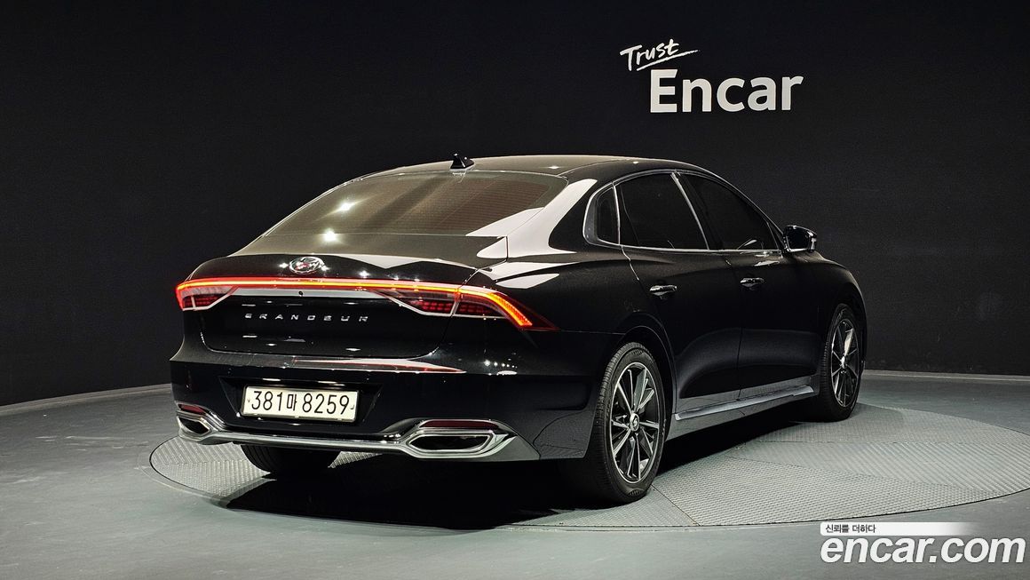 Hyundai Grandeur 2021