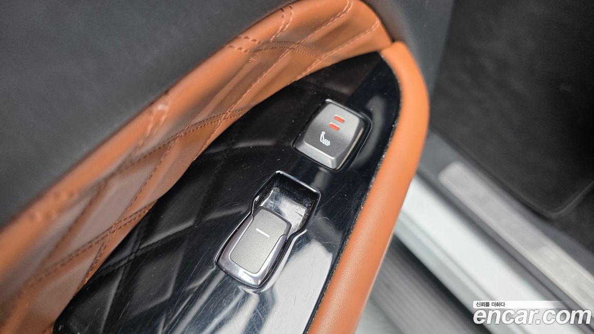 KG_Mobility_Ssangyong Rexton 2020