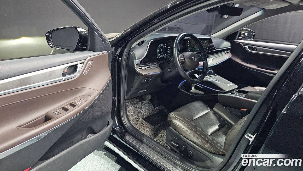 Hyundai Grandeur 2021