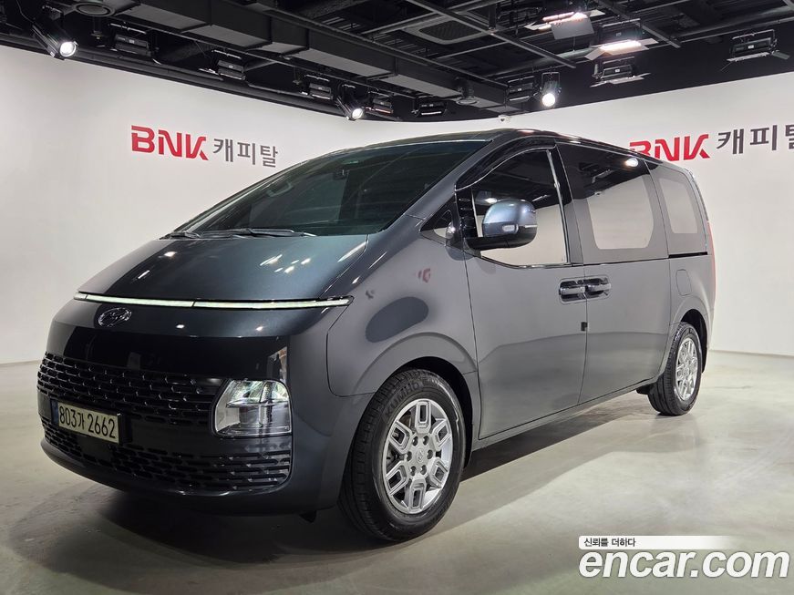 Hyundai Staria 2024