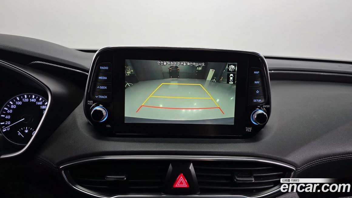 Hyundai Santafe 2020