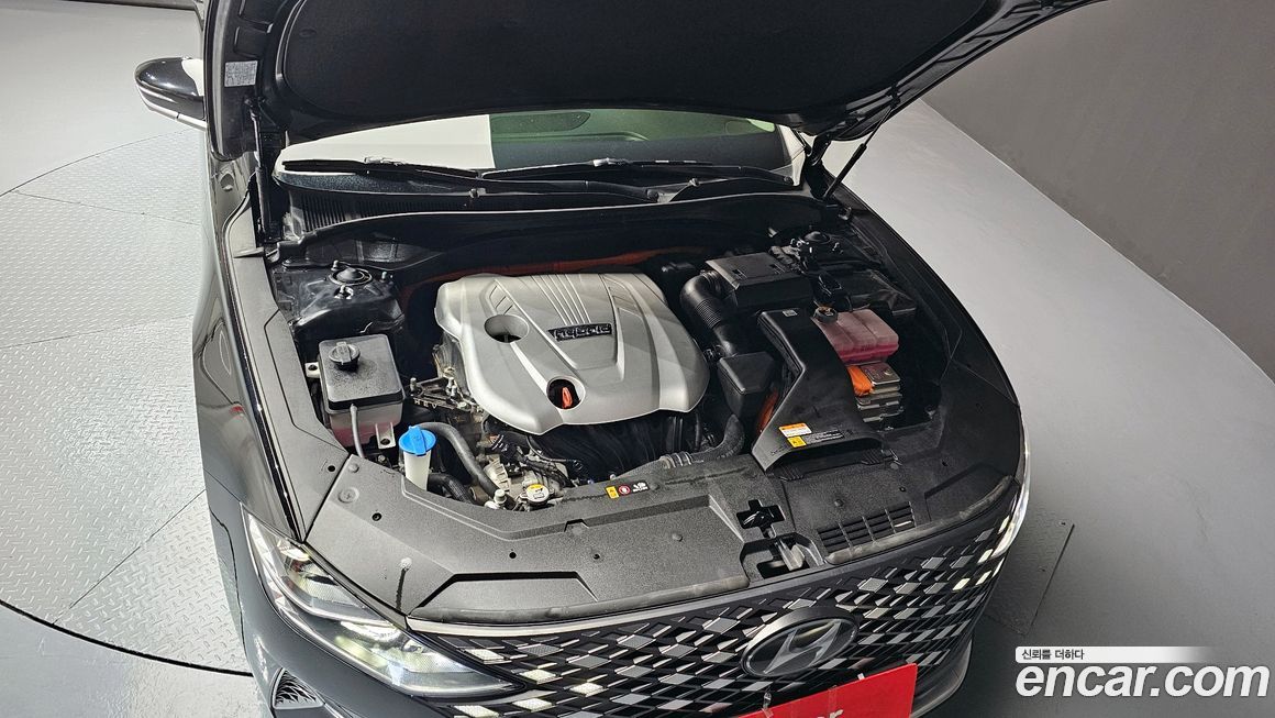 Hyundai Grandeur 2021