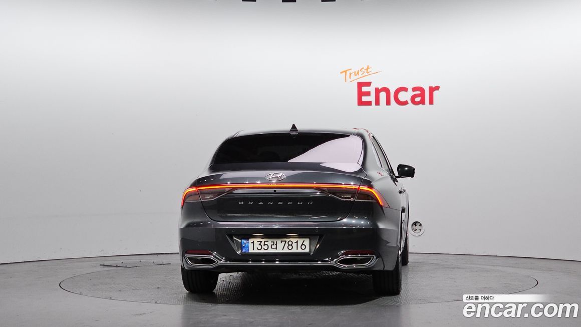 Hyundai Grandeur 2022