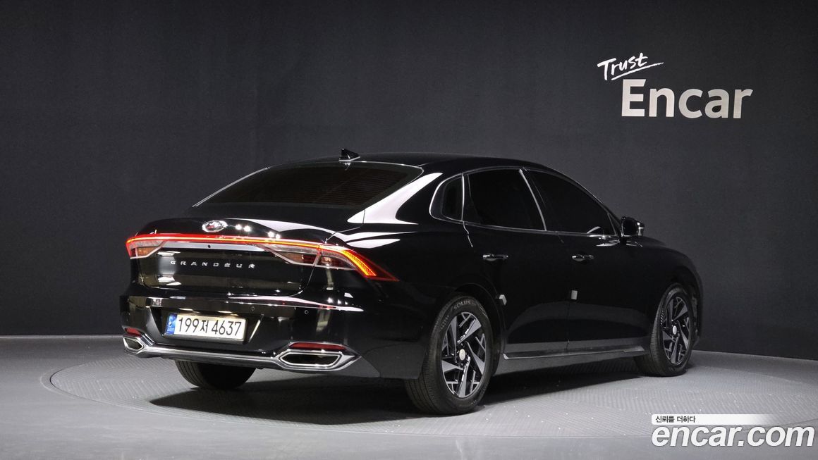 Hyundai Grandeur 2022