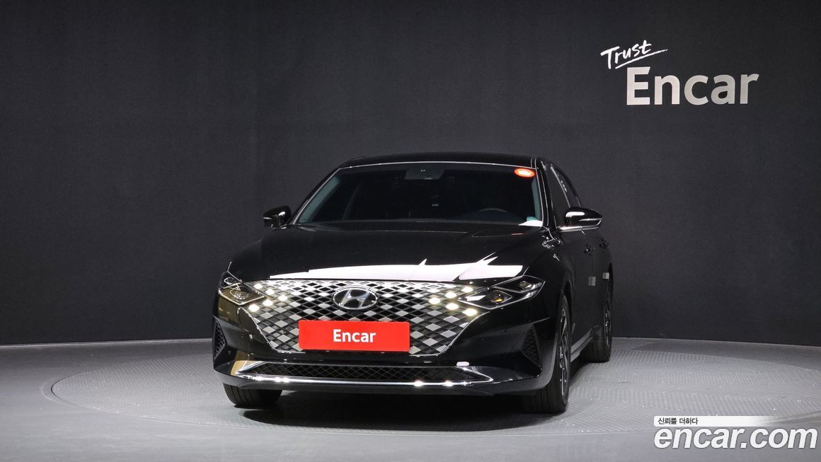 Hyundai Grandeur 2022
