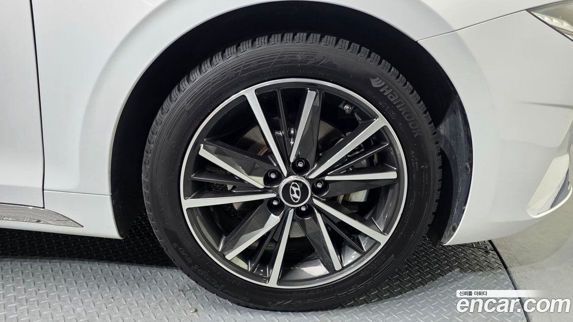 Hyundai Grandeur 2023