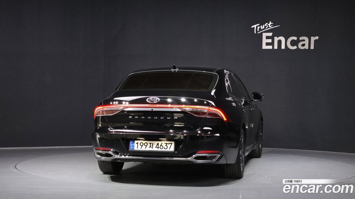 Hyundai Grandeur 2022