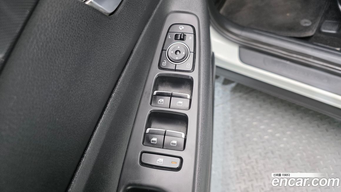 Hyundai Santafe 2022