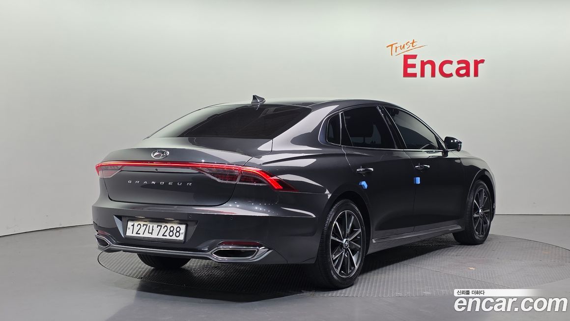 Hyundai Grandeur 2021