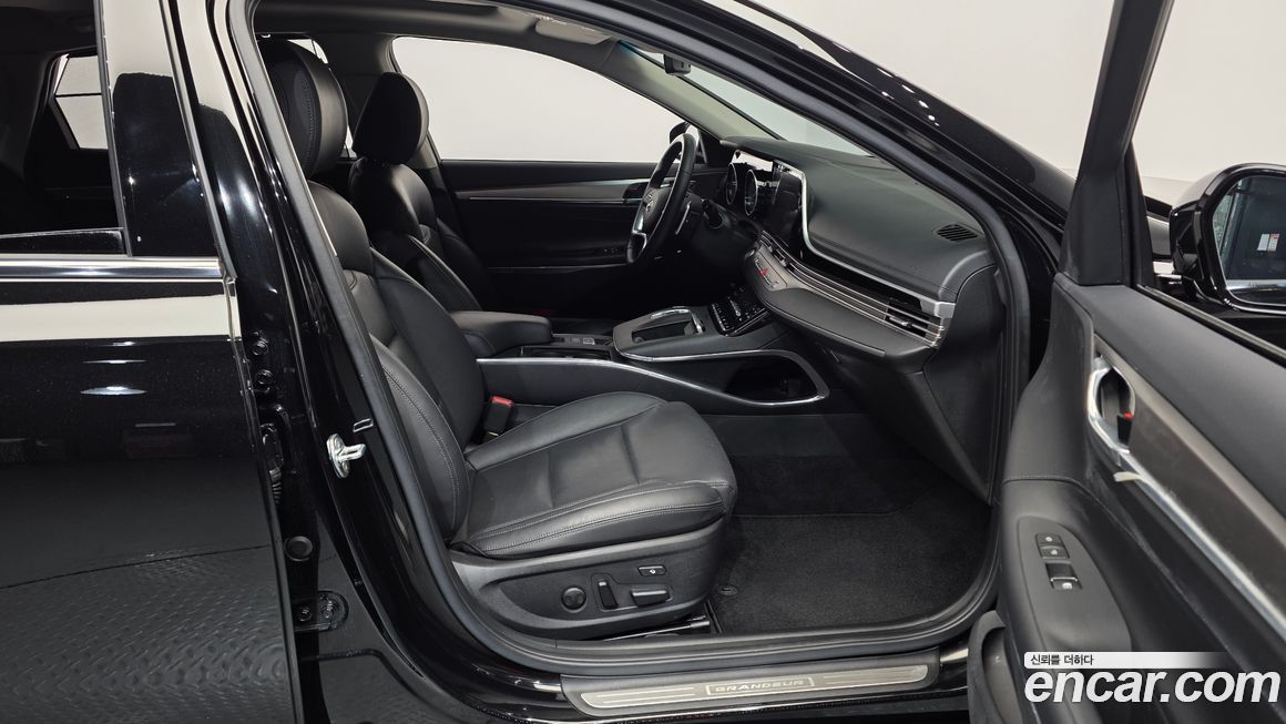 Hyundai Grandeur 2021