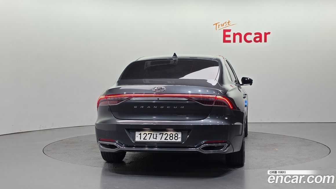 Hyundai Grandeur 2021