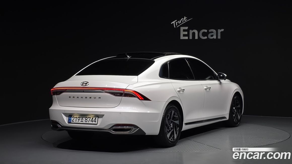 Hyundai Grandeur 2022