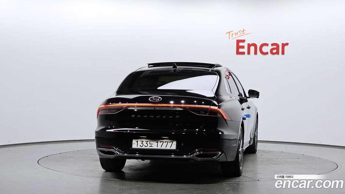 Hyundai Grandeur 2022