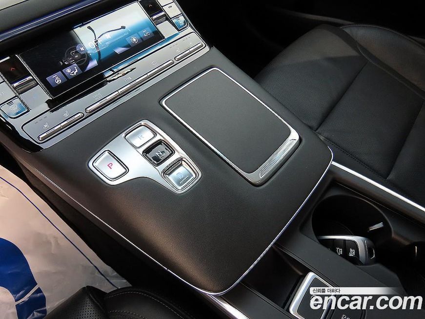 Hyundai Grandeur 2020