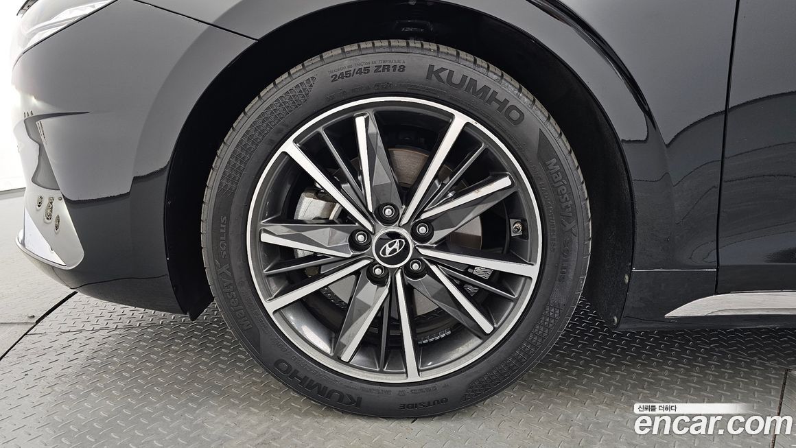 Hyundai Grandeur 2022