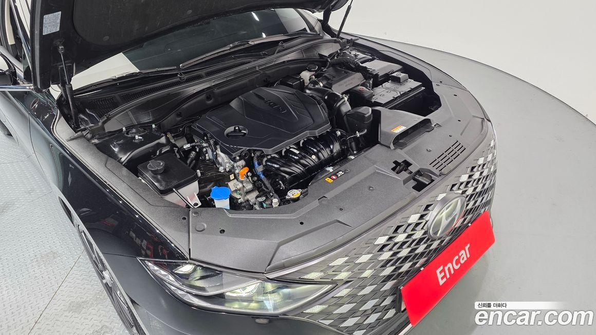 Hyundai Grandeur 2021