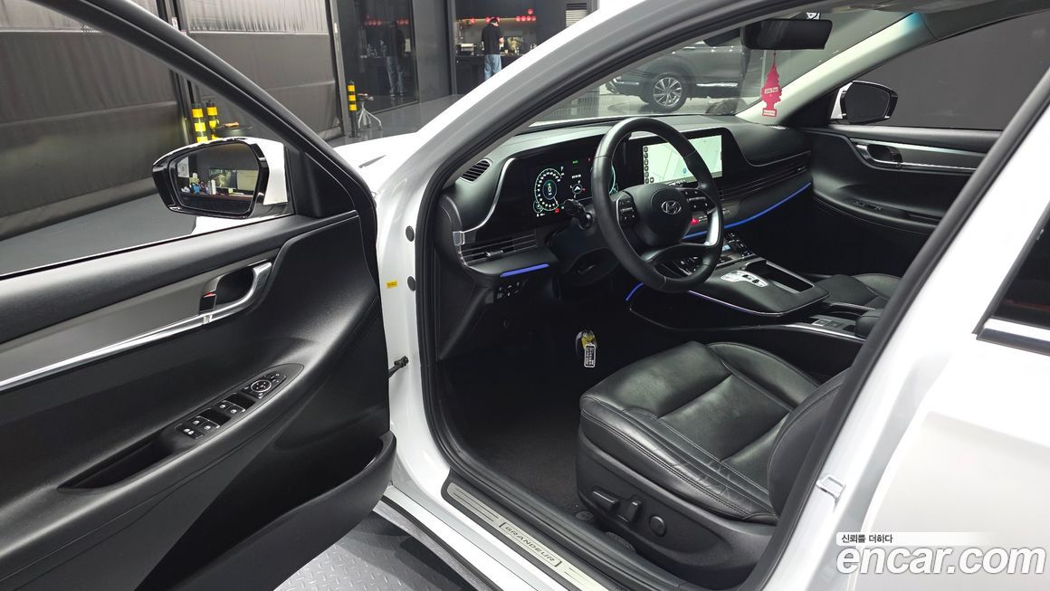 Hyundai Grandeur 2022