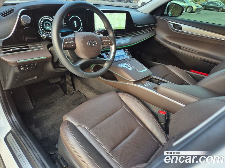 Hyundai Grandeur 2020