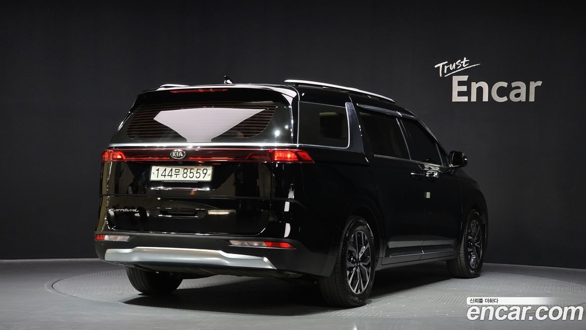 Kia Canival 2021