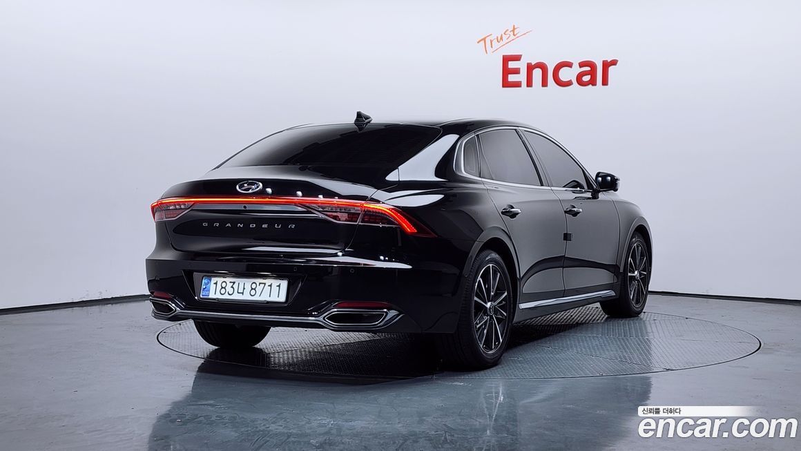 Hyundai Grandeur 2021