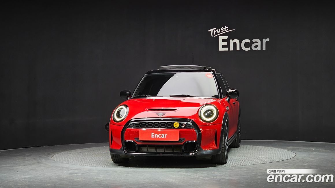 Mini Cooper 2024