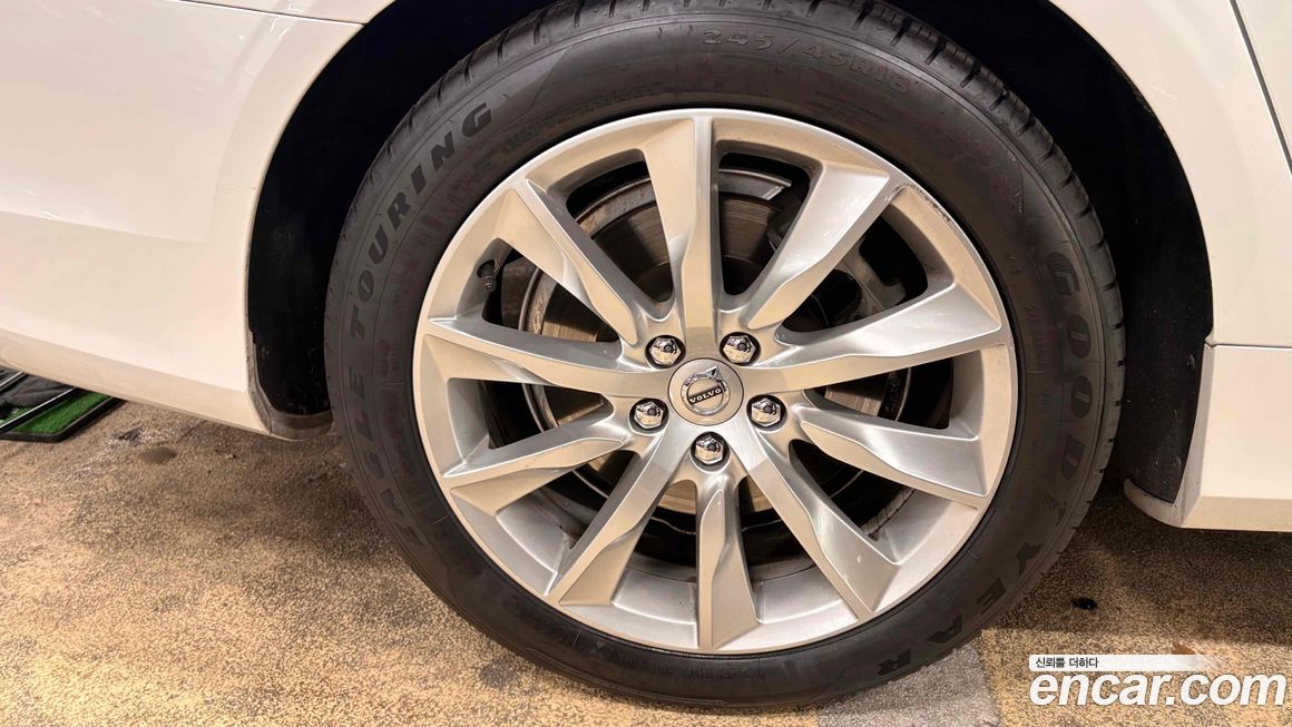Volvo S90 2017
