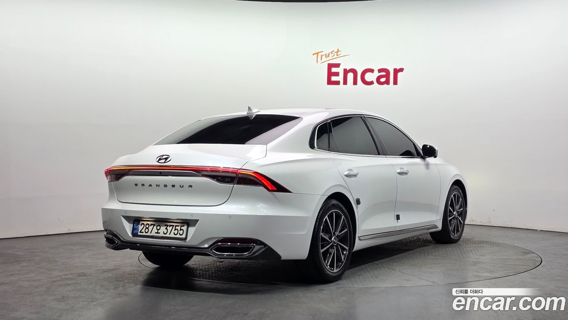 Hyundai Grandeur 2022