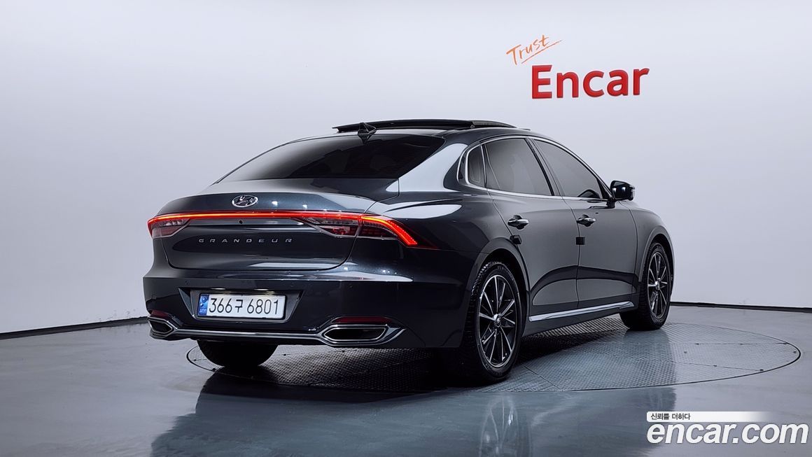 Hyundai Grandeur 2021