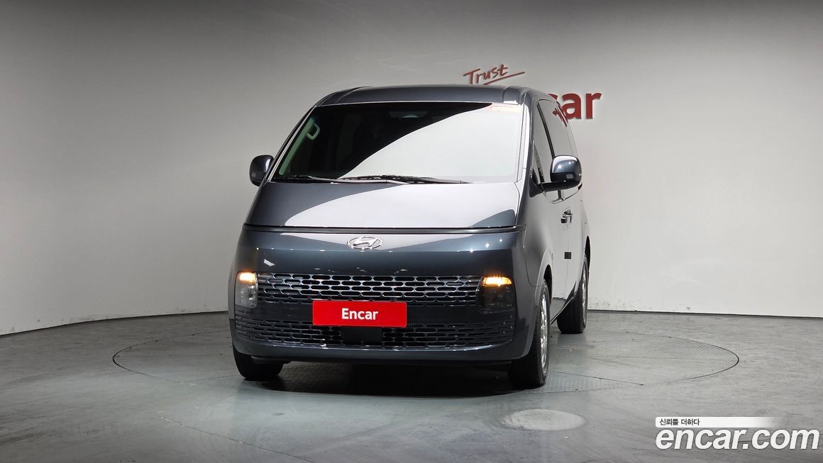 Hyundai Staria 2024