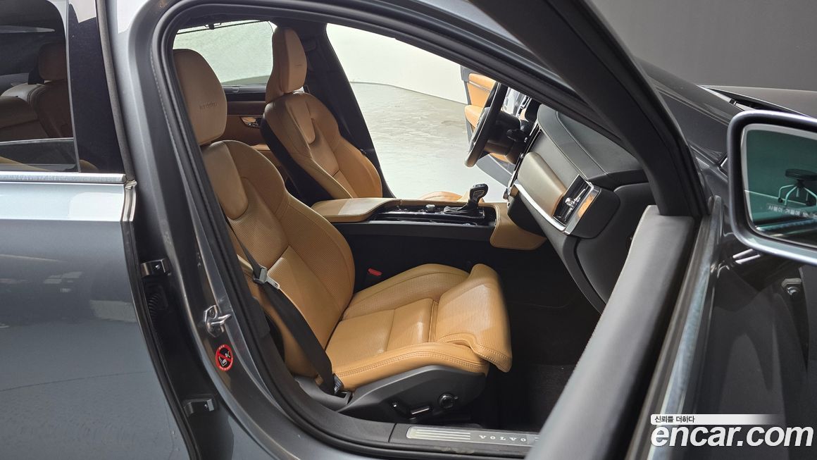 Volvo S90 2019