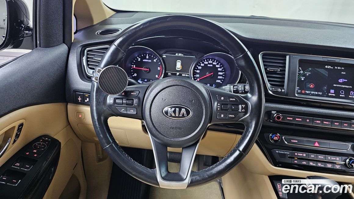 Kia Canival 2019