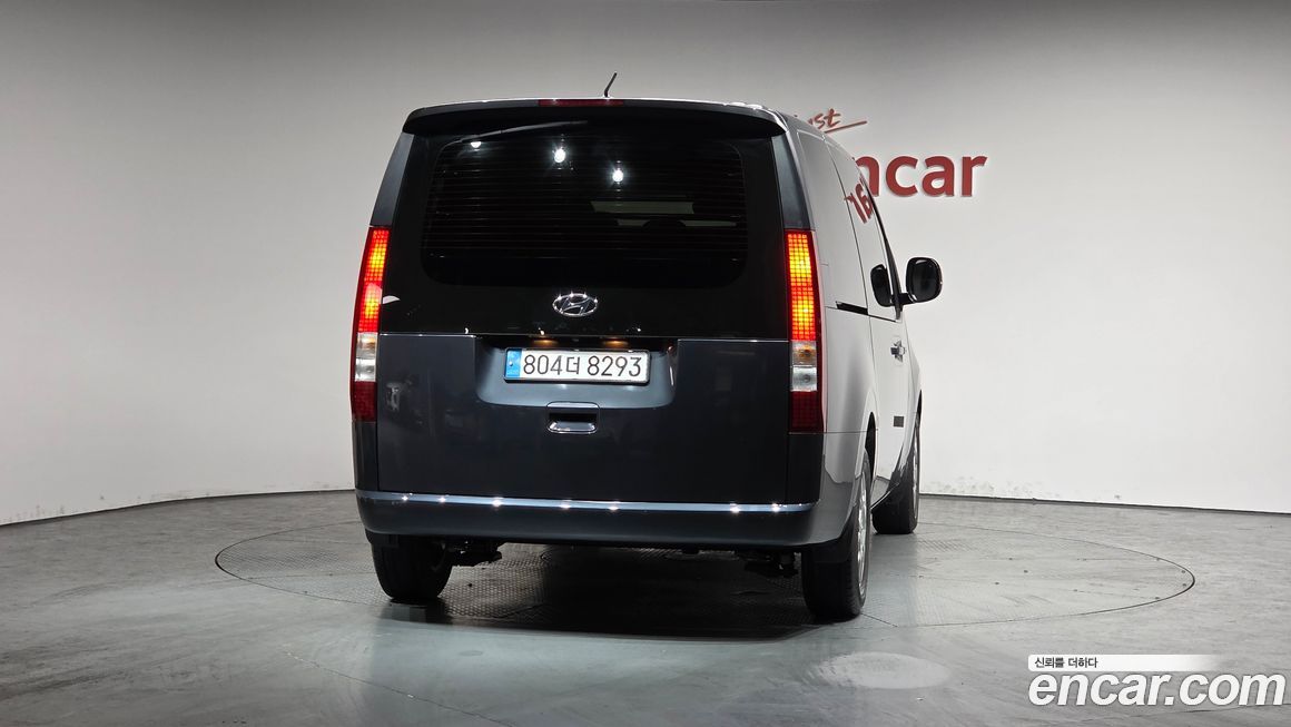 Hyundai Staria 2024