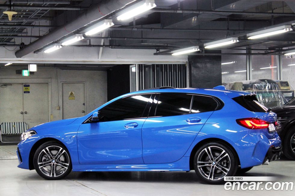 BMW 1-Series 2023