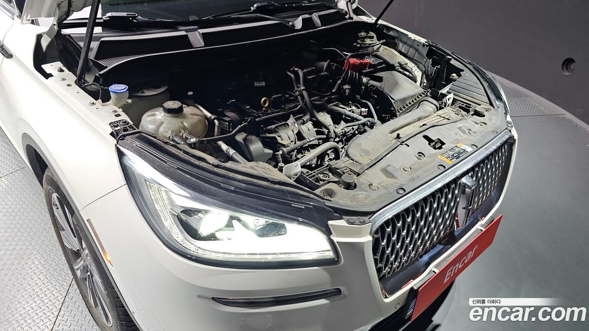 Lincoln Corsair 2021