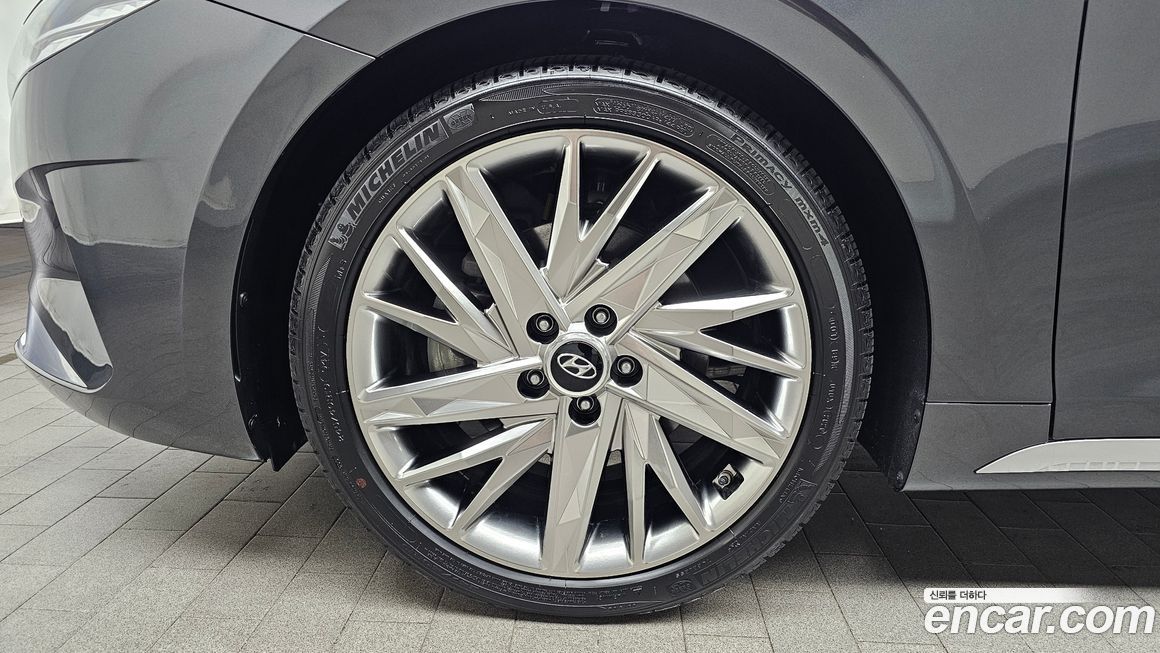 Hyundai Grandeur 2020